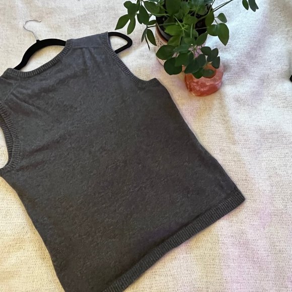 Simons / Contemporaine Fine-knit V-neck sweater vest Large Grey - Picture 3 of 4